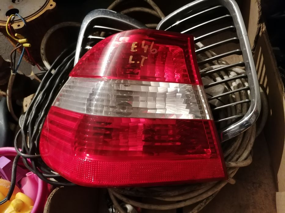 Lampa BMW E46 lift lewy tył super stan