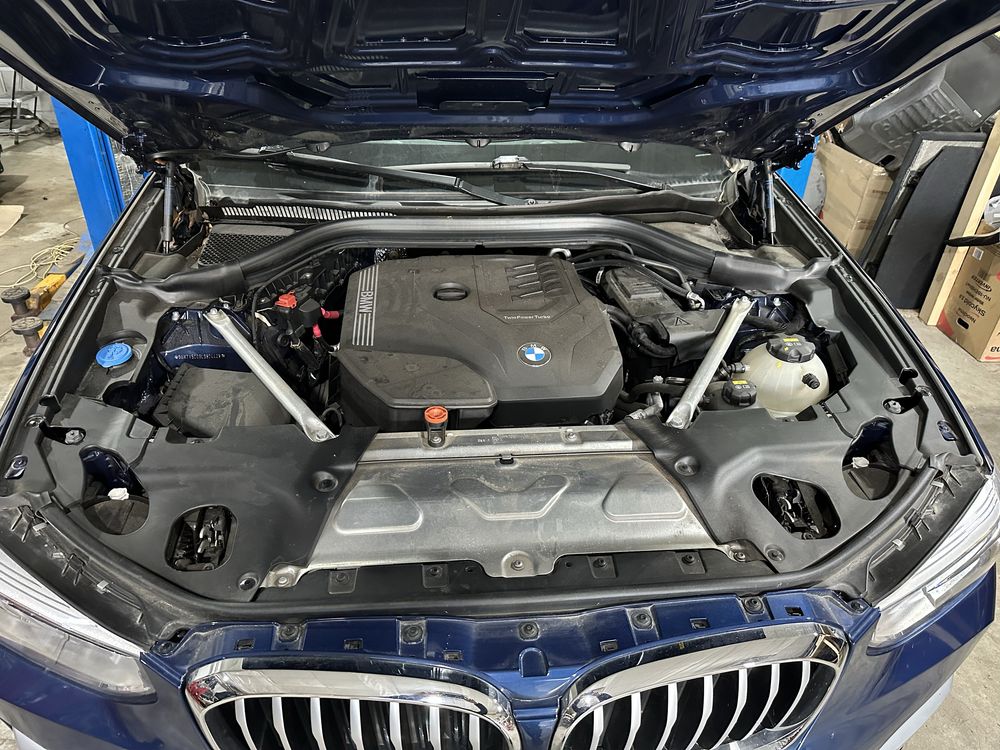 BMW X3 G01 X-drive цвет C1M, капот, крила, бампер.