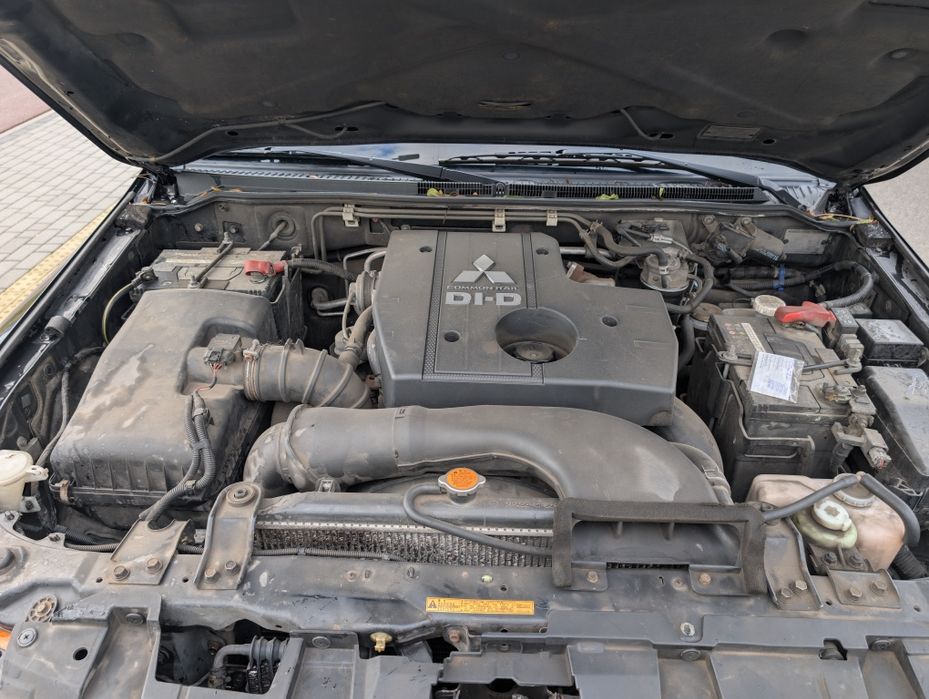 Mitsubishi Pajero IV