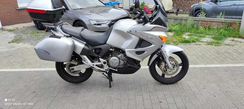 Honda Varadero 1000 XL1000VA2007r Wzorowy Stan Tylko 26000kmBezwypadku