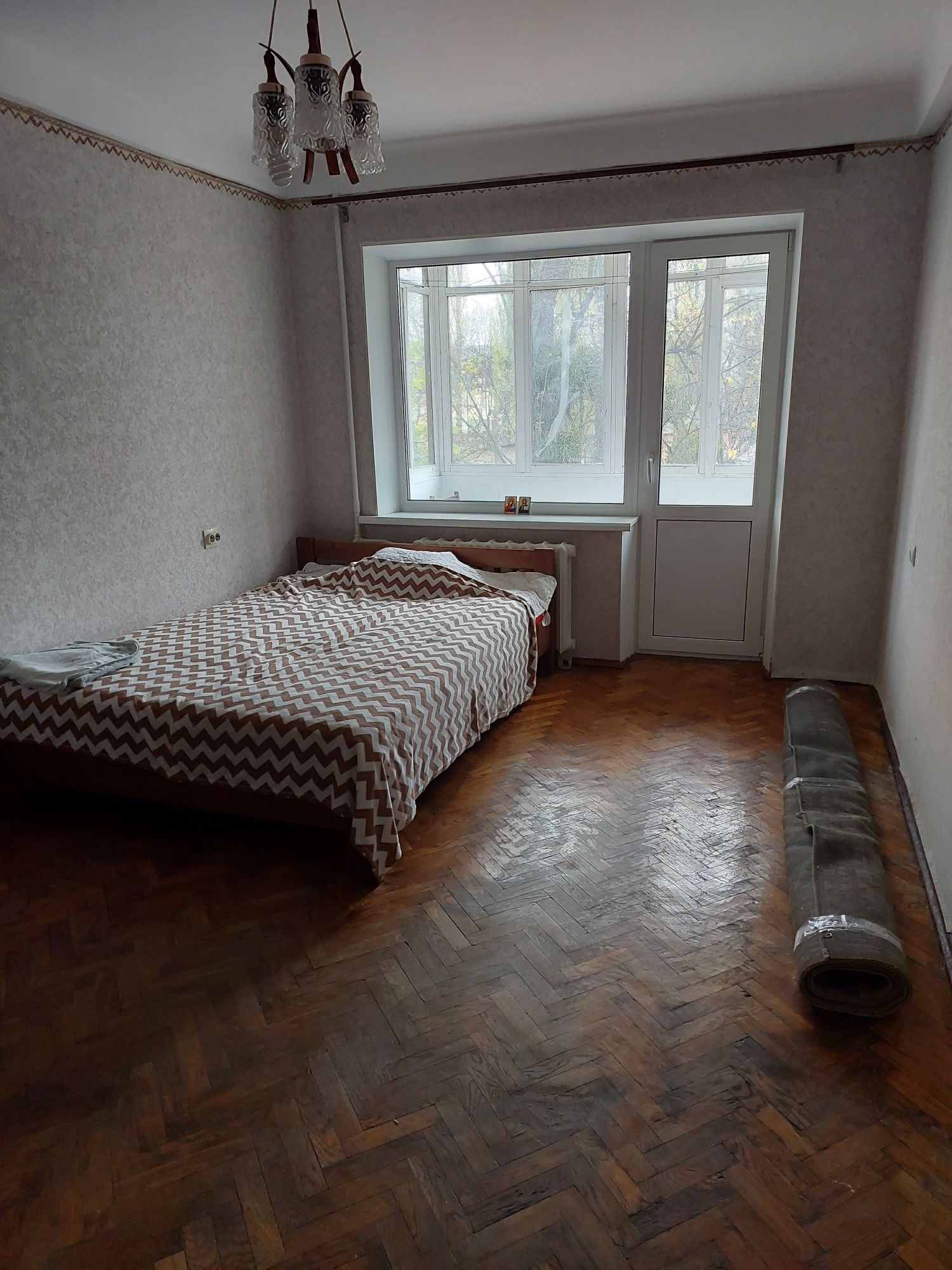 Продажа 1 комнатной на Братиславской