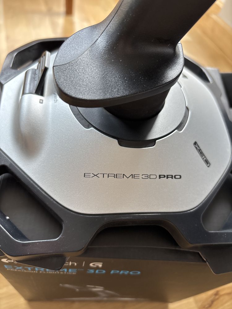 Logitech joystick Extreme 3D PRO precision flightstick X3D dla windows