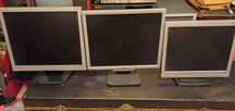 Lote 3 monitores pc, coluna Yamaha