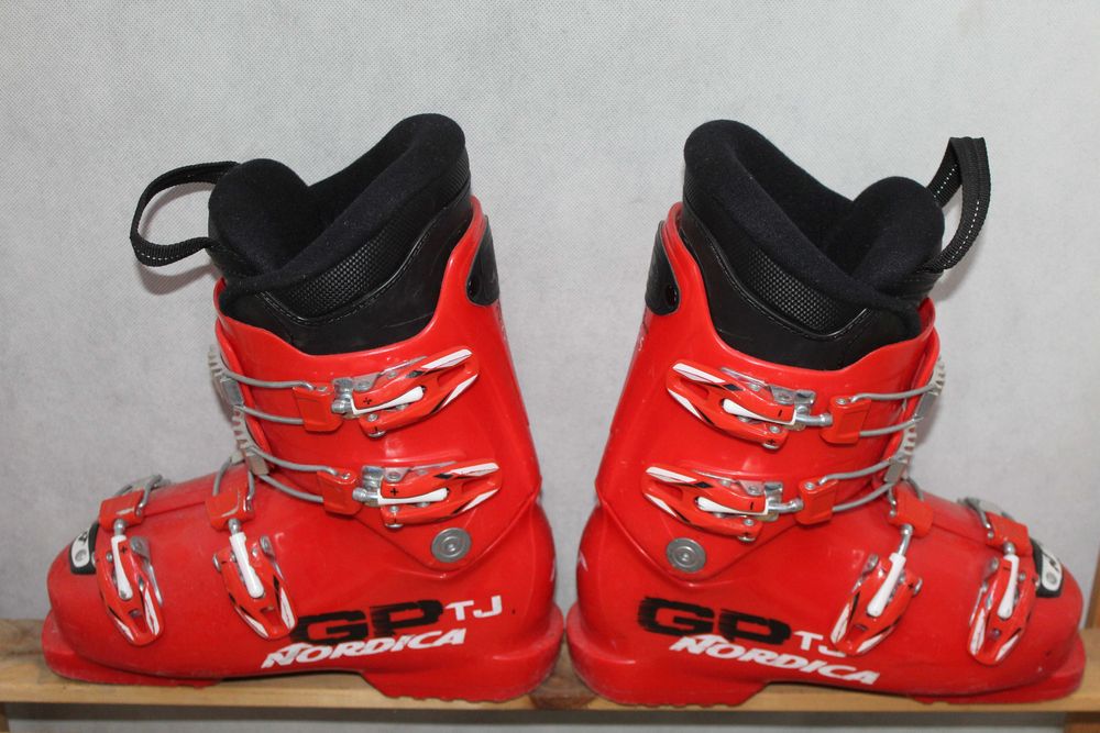 Buty narciarskie Nordica GPTJ, roz. 23,5 cm- 36,5 EU (czerwone)