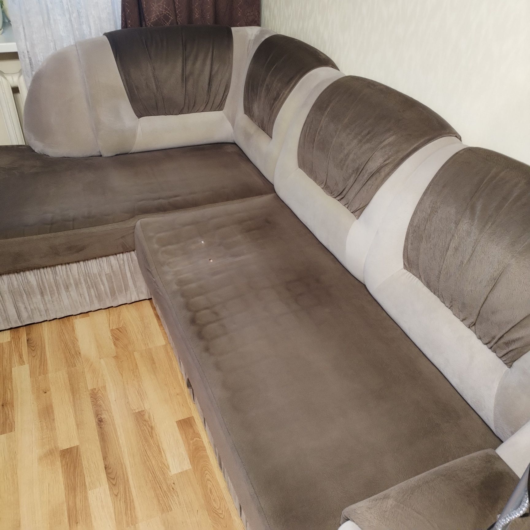 Диван угловой 1.50*2.30