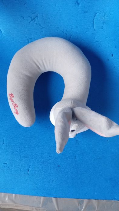 Tanio sprzedam obrączki ślubne, zabawki,pluszaki itp.