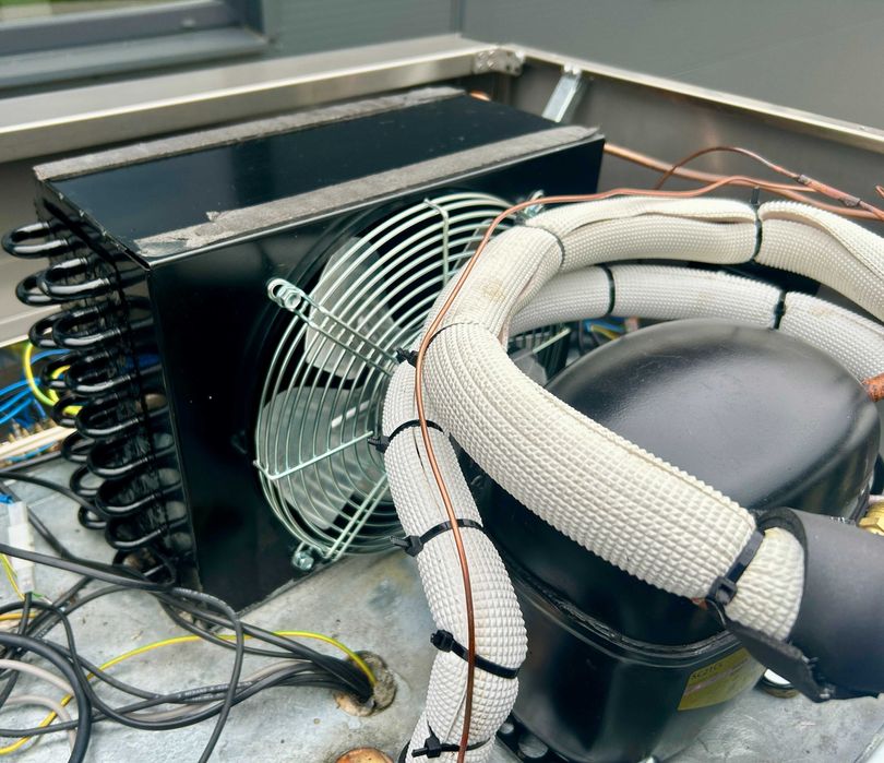 Szafa Mroźnicza ELECTROLUX 700L 90CM Zamrażarka Mroźnia Super Stan