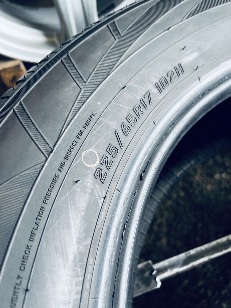 Шини Резина Всесезонні 225 65 17 Falken HS449 Eurowinter 4шт
