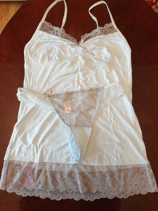 Bielizna komplet Esotiq, M, jasnoniebieski, koronka, koszulka stringi