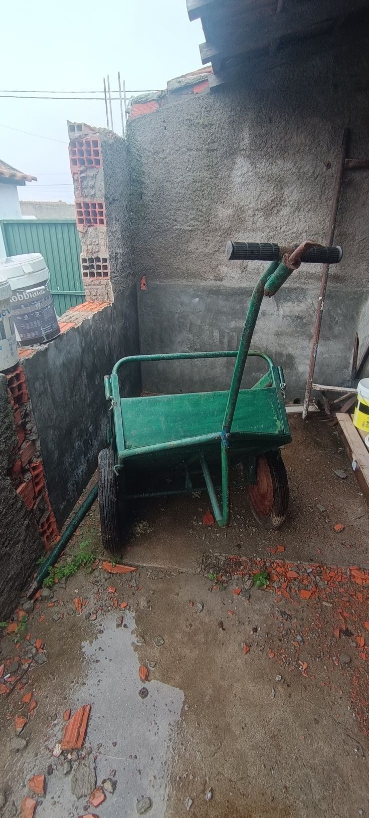 Atrelado de mão ou moto
