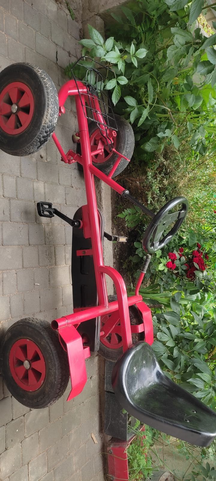 Продам оригінальний Скелтер машину на педалях для дорослих та дітей
