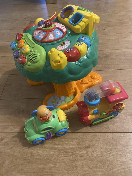 Zabawki interaktywne piesek fisher price