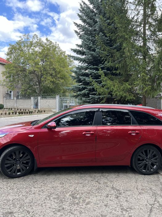 Продам Kia Ceed 2018
