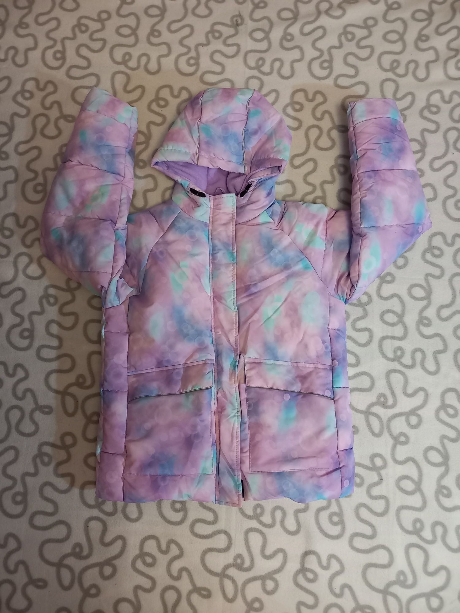Зимова куртка для дівчини, розмір 152,Нова