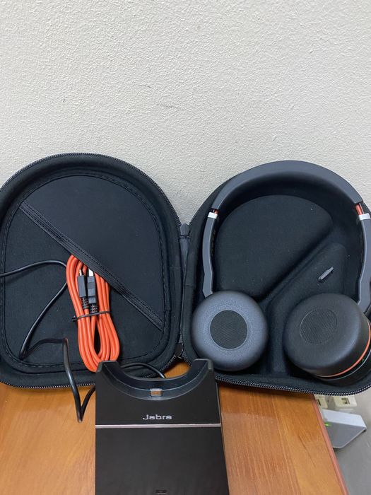 Jabra Evolve 75 Stereo MS з зарядною станцією