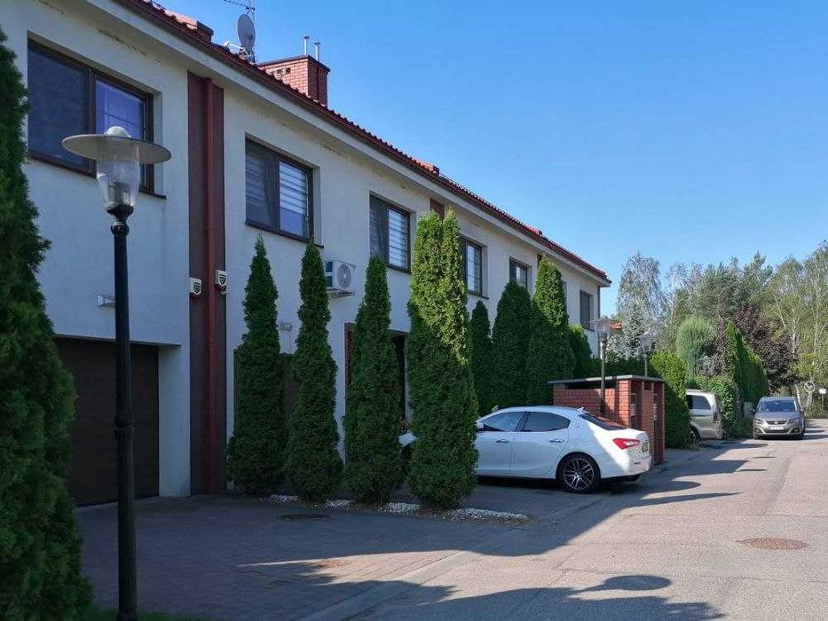 Przestronny, elegancki dom, prestiżowa okolica - Izabelin Dziekanówek