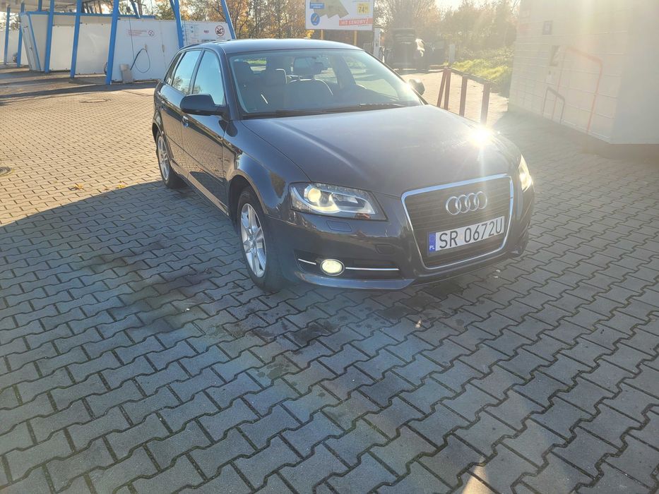 Audi A3 8P Sportback 5D 2012 1.6 MPI 102 km Manualna Xenon LED