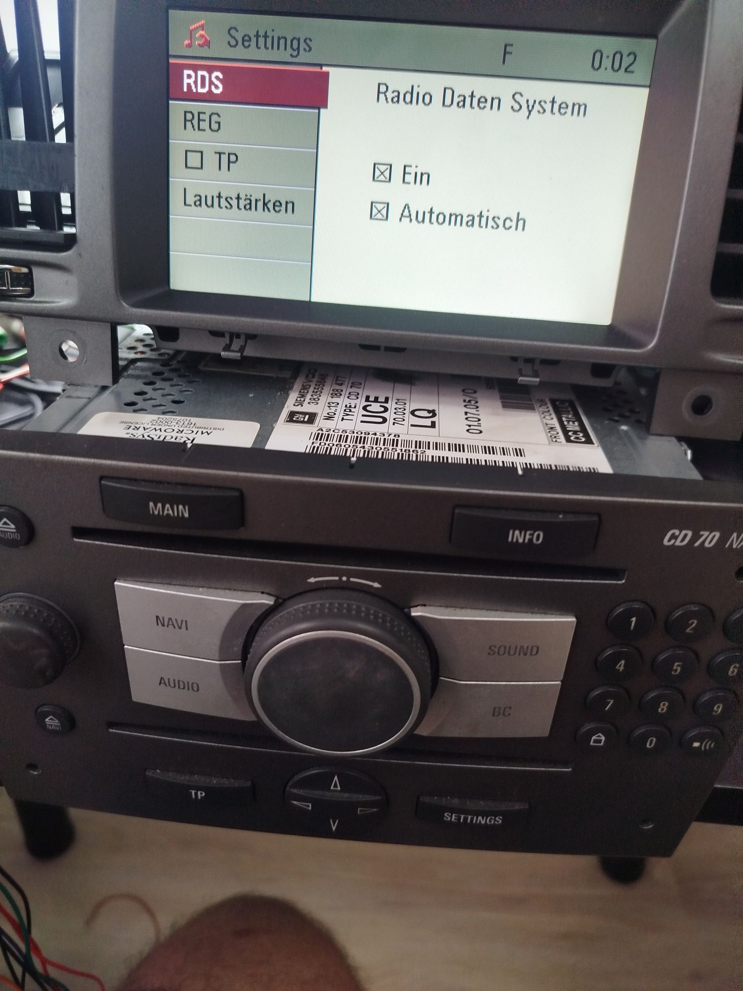 Wyświetlacze radio navi Vectra c signum sprawne  wylogowane