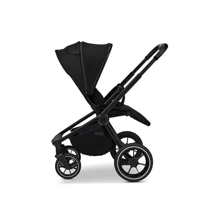 Moon Resea+ onyx, łatwo składany wózek 2w1