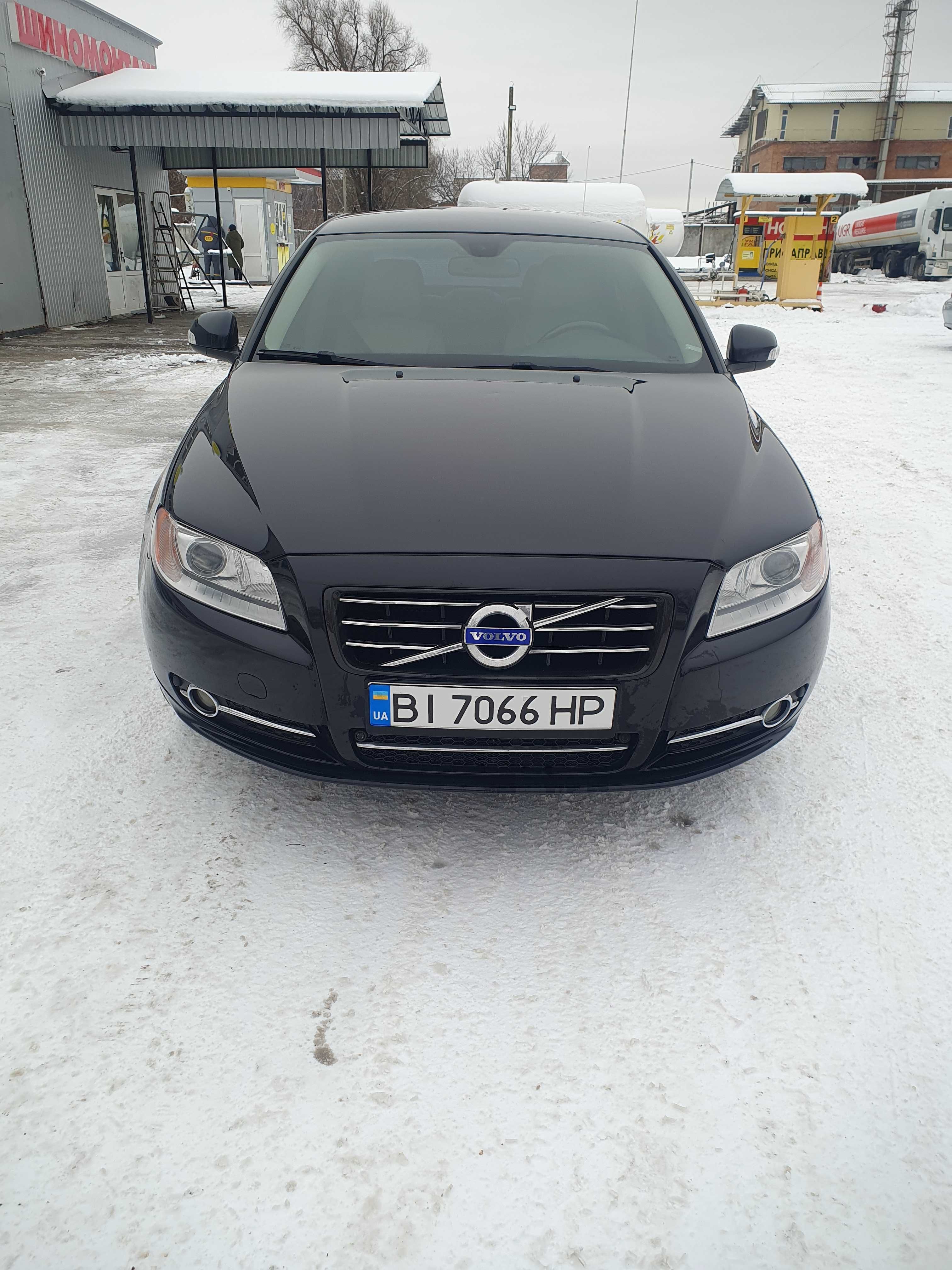 Продам авто VOLVO S80