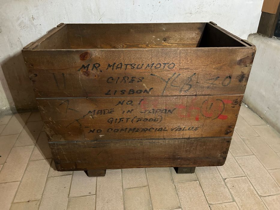 Caixote de madeira de transporte