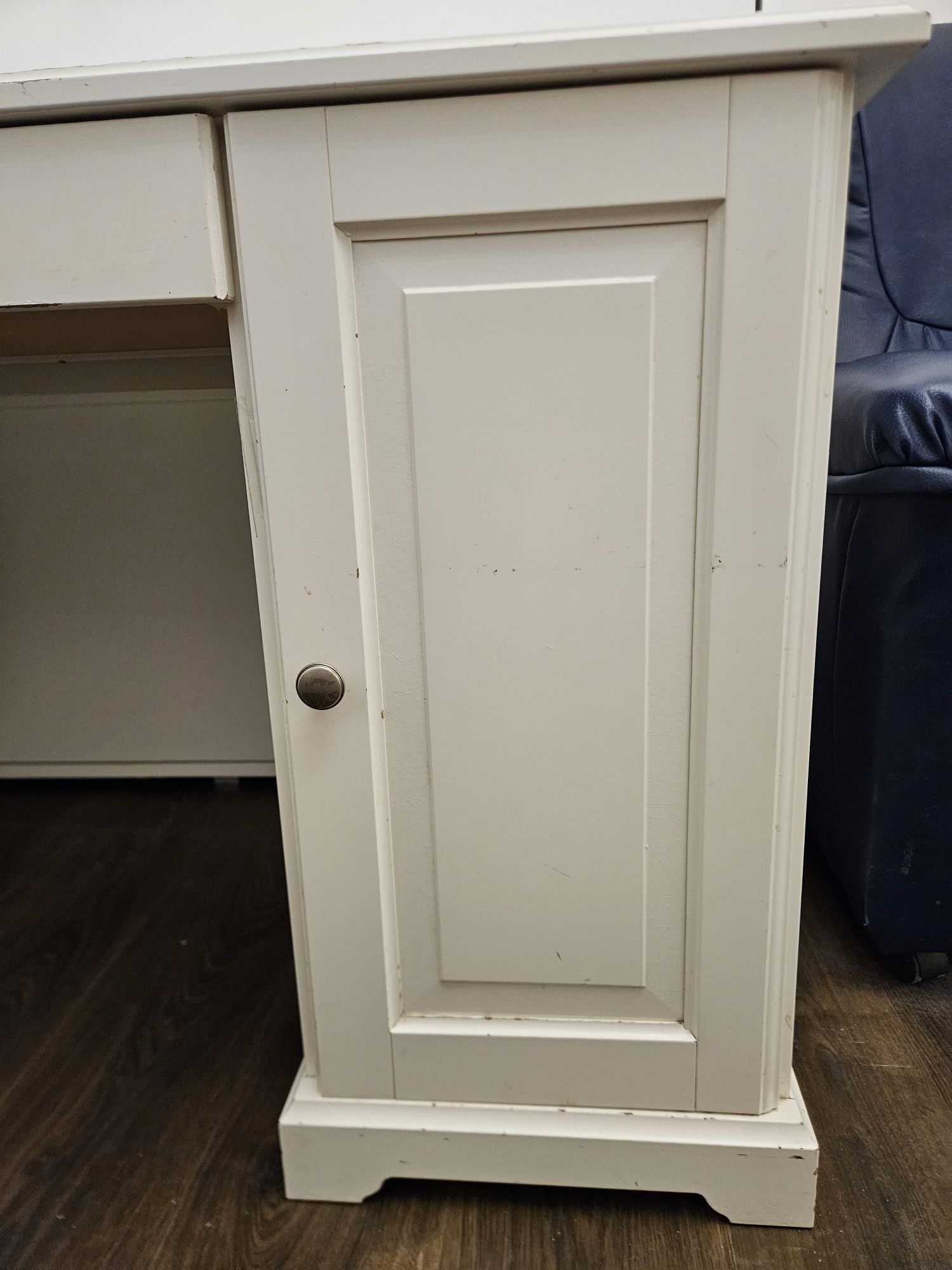 IKEA - białe biurko Liatorp