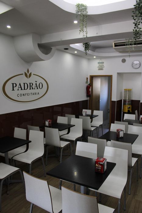 Trespassa-se Confeitaria na zona Valbom/Gondomar