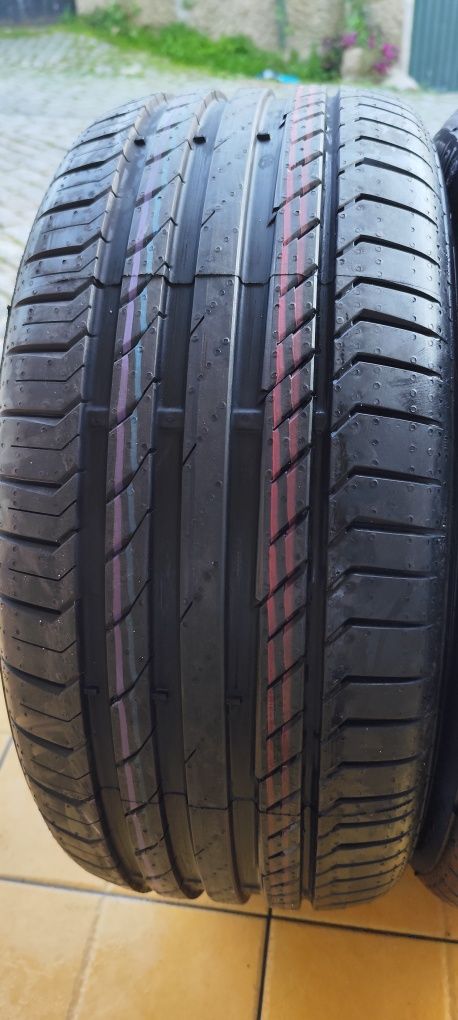 Vendo dois pneus novos continental 235/45/17