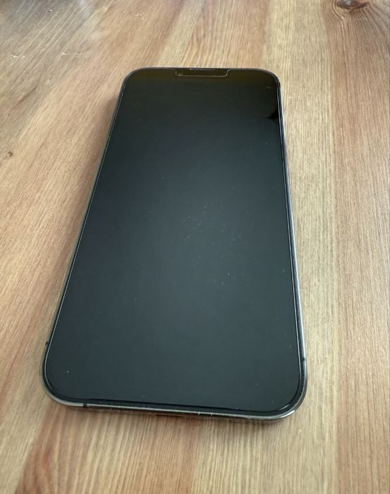 Iphone 13 pro idealny