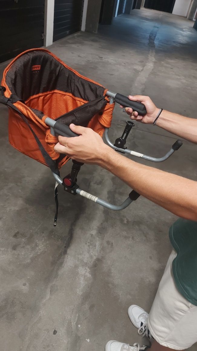 Cadeira de mesa para bebé