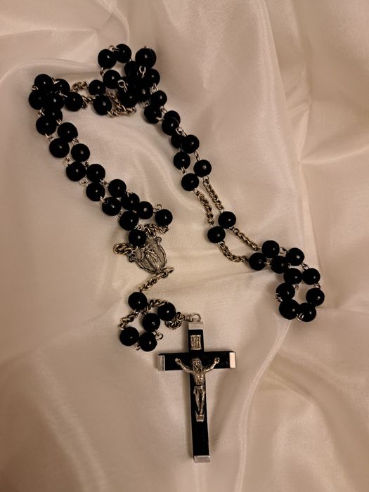 Stary różaniec vintage drewniany czarny