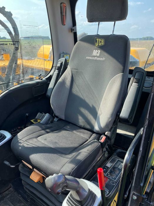 JCB JS145w, koparka kołowa