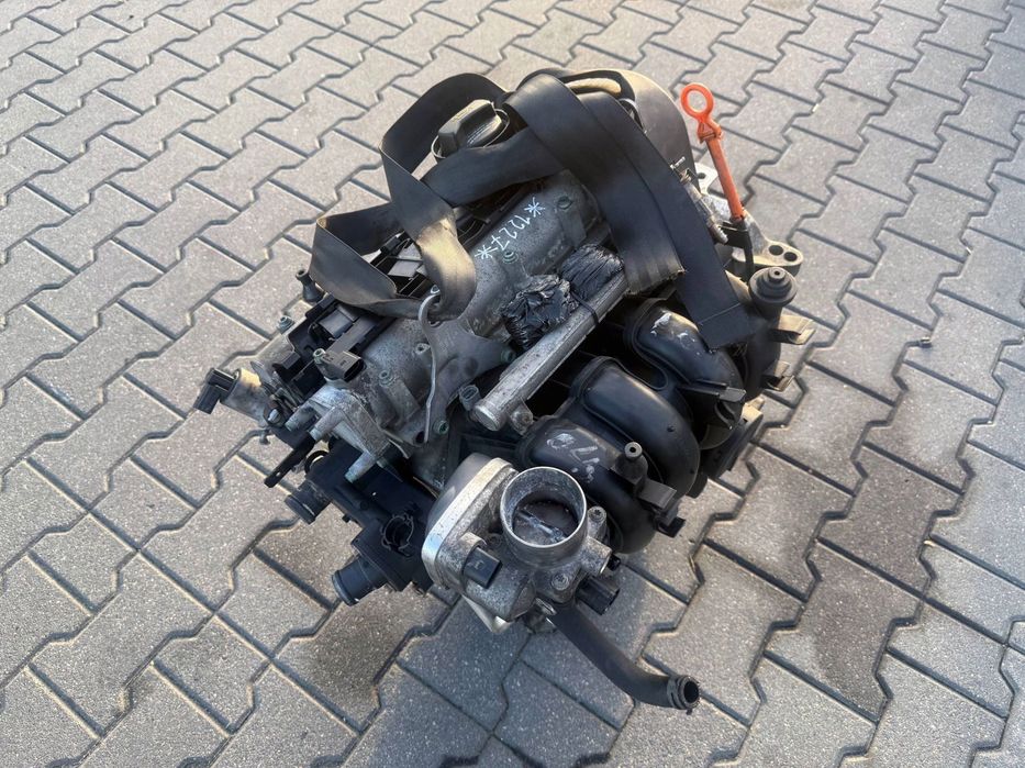 SILNIK 1.6 16V BCB SEAT LEON 2005