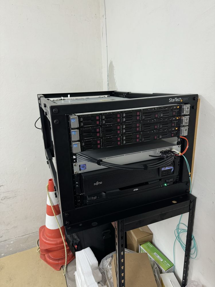 HP Proliant DL360p Gen 8 2x E5-2697 V2 512 GB Ram