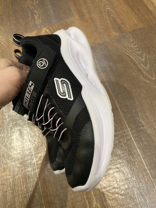 Кросівки Skechers