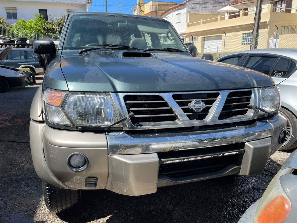 Nissan Patrol y61 3.0di para peças