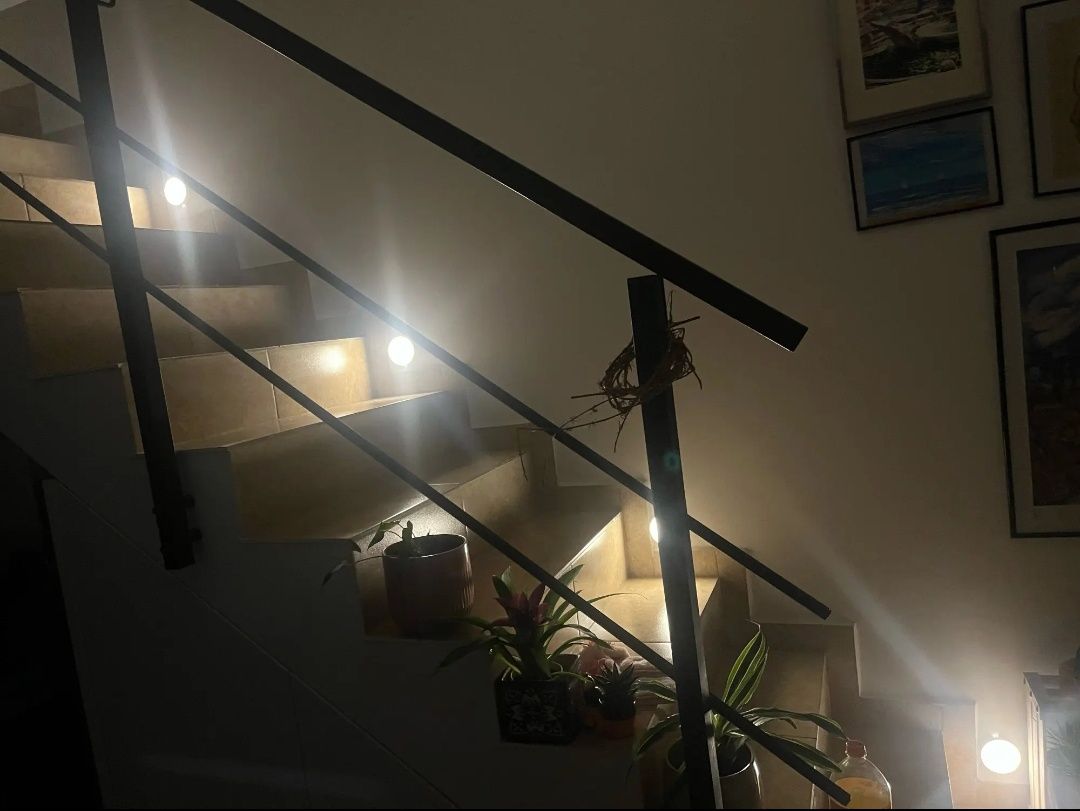 Luz noturna LED com sensor de movimento suporte magnético SELADO