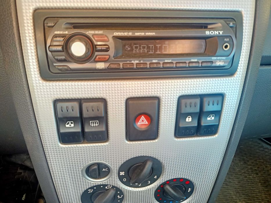 Dacia Logan 1.5DCI 2007r, stan bdb, 4,5l/100km, II właściciel, polecam