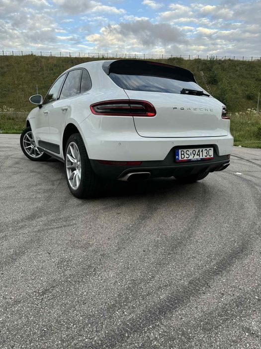 Porsche Macan_ZAMIANA