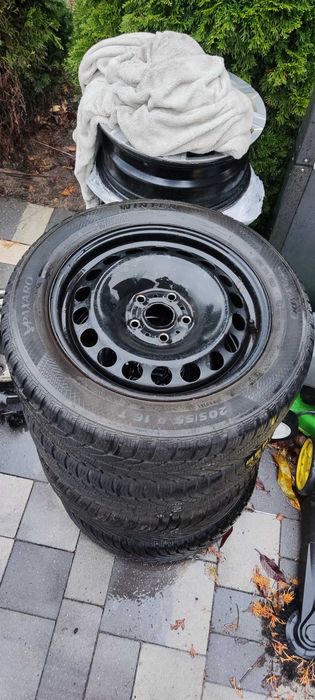 Koła Zimowe Volkswagen skoda Audi 16 cali 5x112 na 3 sezony 205/55R16