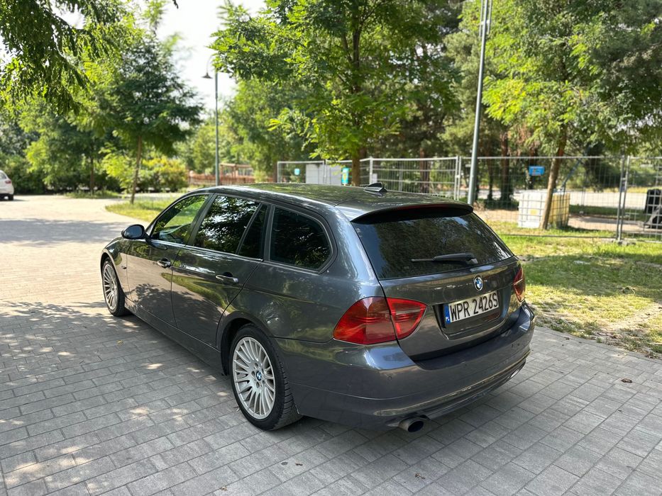 BMW 320d e91 2007r automat