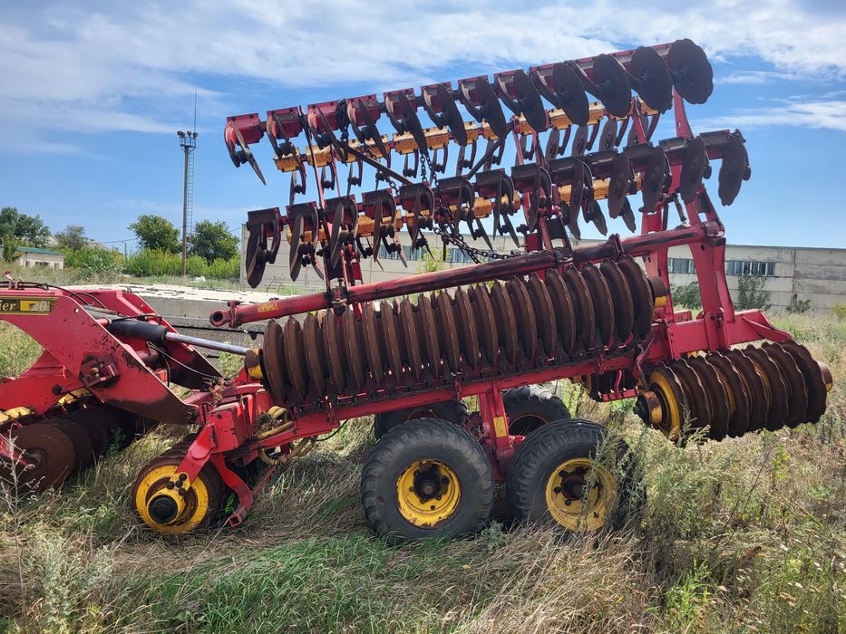 Борона Vaderstad Carrier 820
