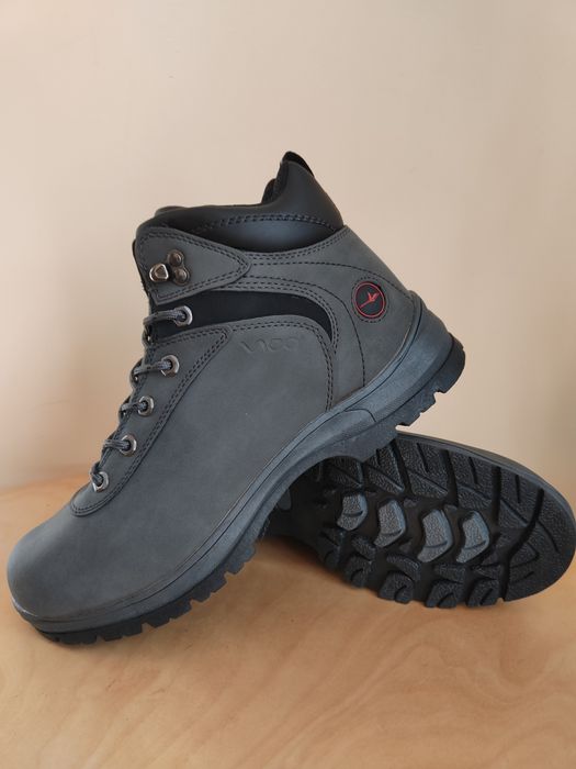 Trzewiki męskie sznurowane r. 44