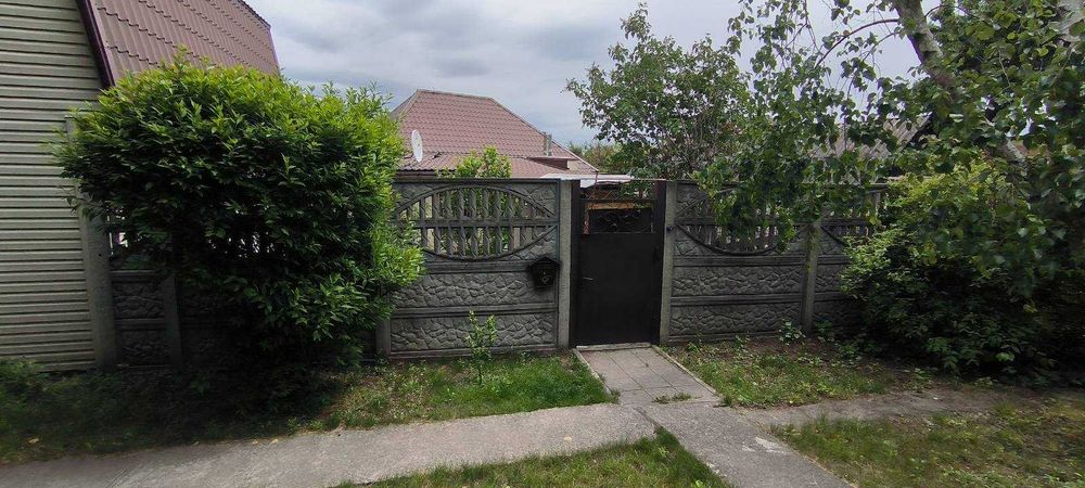 Продам будинок на 12 кварталі, зручна локація