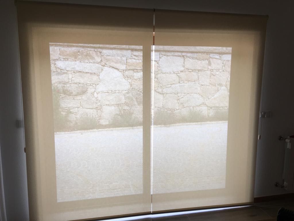 Cortinas por calha / Blackout
