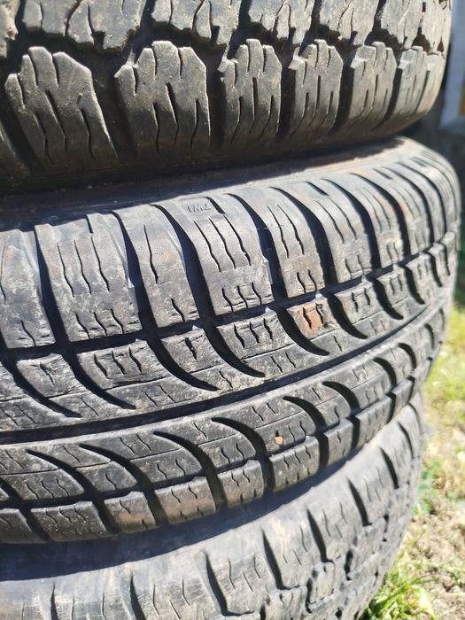 R 13 R 14 колеса на  запаску