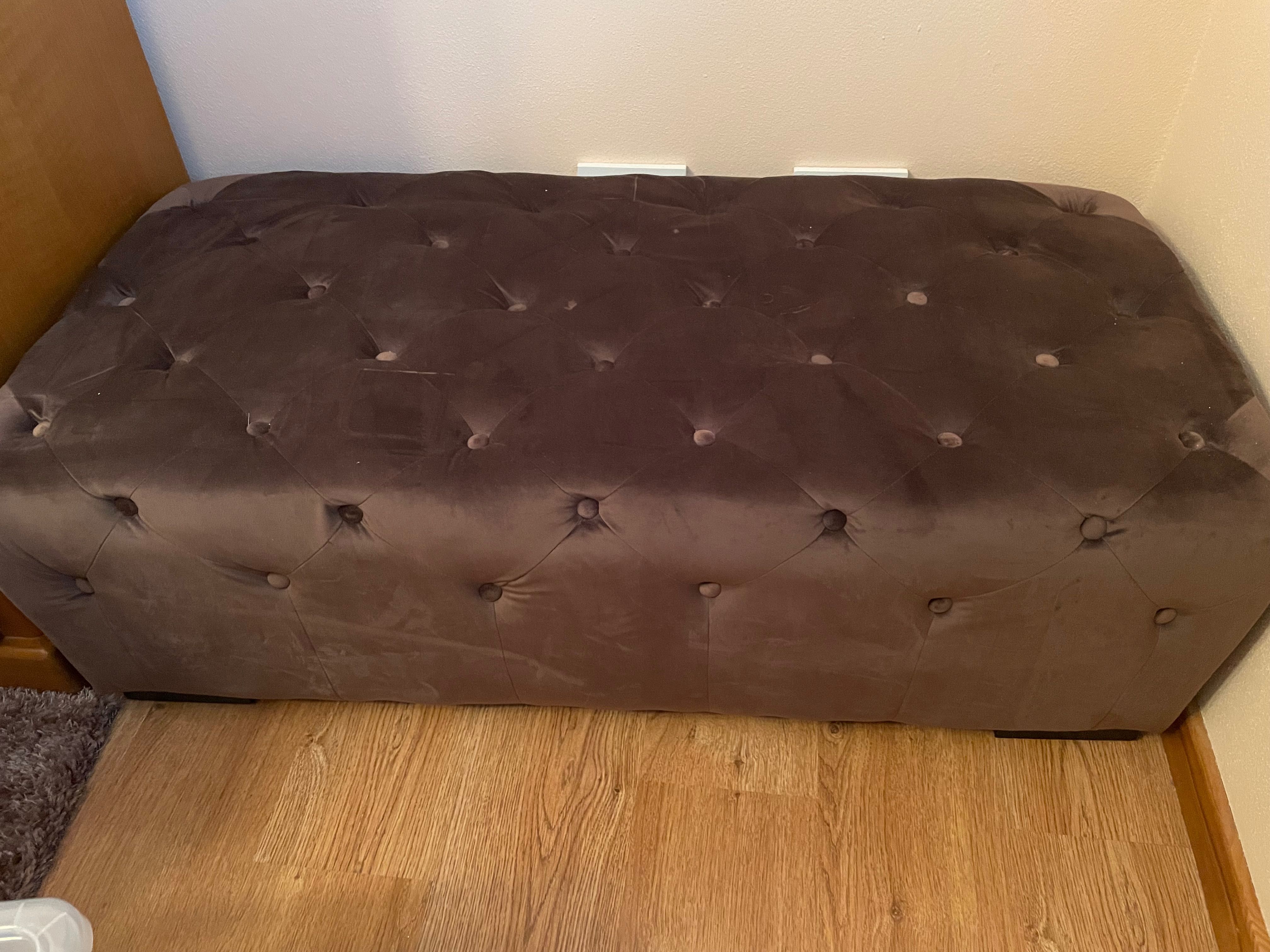 Pouf ou pequeno sofa