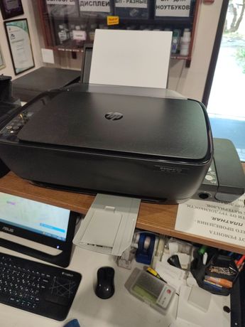 Принтер, копир, сканер струйный HP DeskJet GT 5820