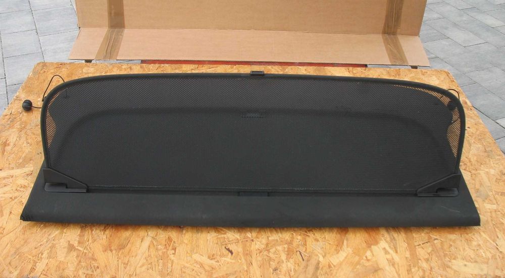 Audi A3 8p lift 08-12r półka tylna z cieniówką oryginał 3drzwi