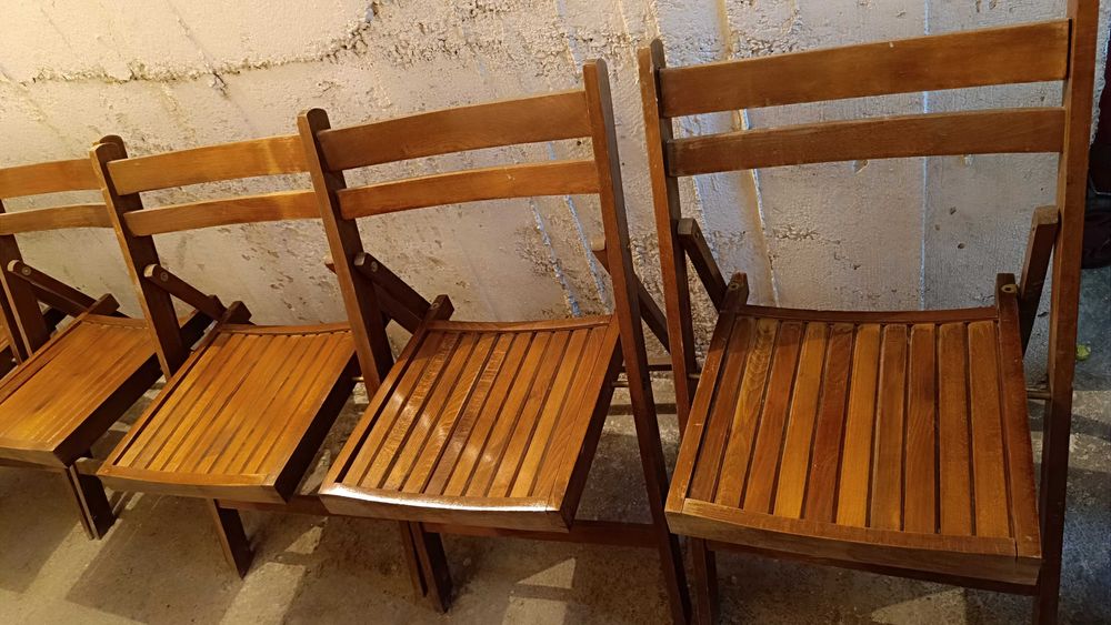 Drewniane krzesełka składane 5 sztuk, używane